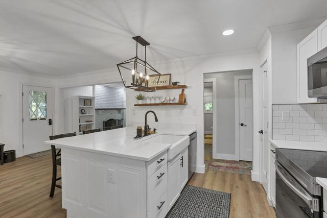 406 Crabapple Drive, Howard, OH 43028