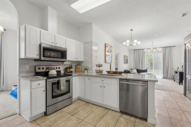 19029 CHEMILLE DRIVE, Lutz, FL 33558