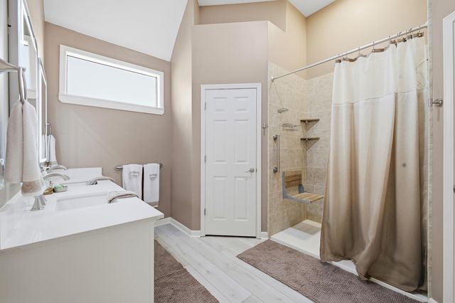 10124 SERENITY LN, Lakeland, TN 38002