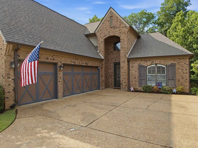 10124 SERENITY LN, Lakeland, TN 38002