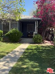 6250 Halbrent Avenue, Van Nuys (los Angeles), CA 91411