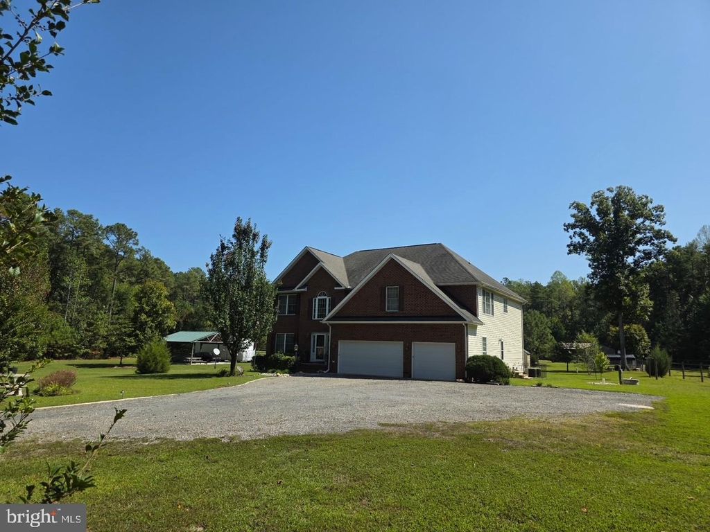 18056 OBRIEN CT, Milford, VA 22514