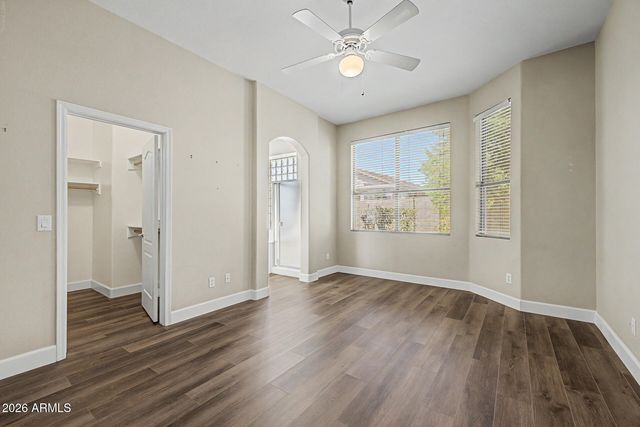 6526 W ORAIBI Drive, Glendale, AZ 85308