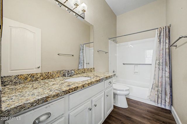 6526 W ORAIBI Drive, Glendale, AZ 85308