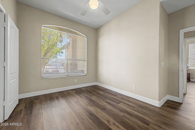6526 W ORAIBI Drive, Glendale, AZ 85308