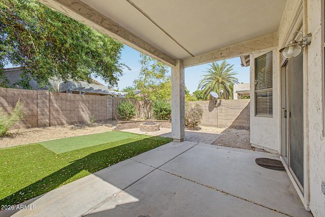 6526 W ORAIBI Drive, Glendale, AZ 85308