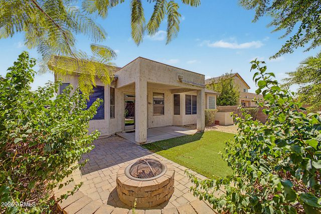 6526 W ORAIBI Drive, Glendale, AZ 85308