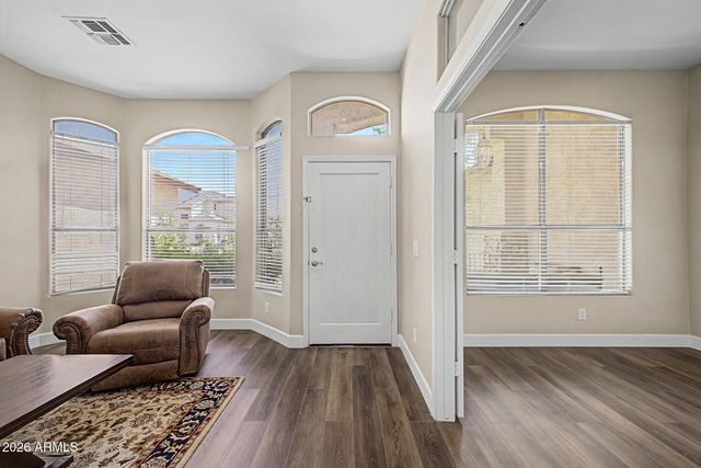 6526 W ORAIBI Drive, Glendale, AZ 85308