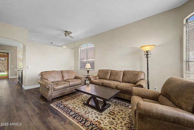 6526 W ORAIBI Drive, Glendale, AZ 85308