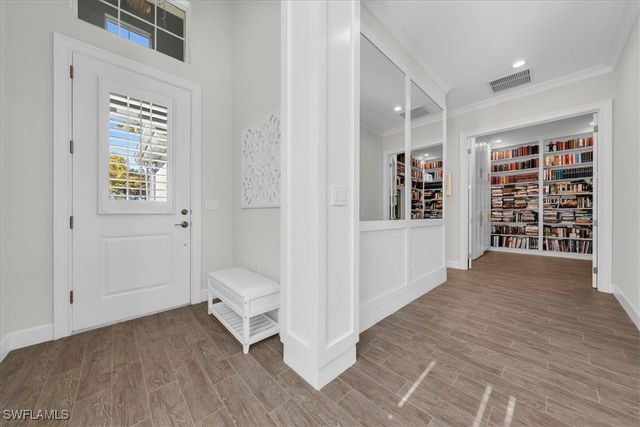 5756 Elbow AVE, Naples, FL 34113