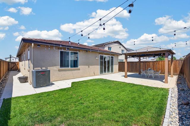10018 Mont Blanc Lane, Stockton, CA 95219