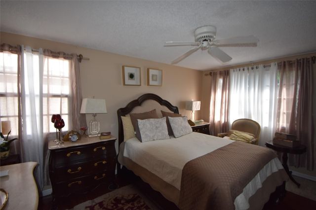 6572 Bayfront Drive, Margate, FL 33063