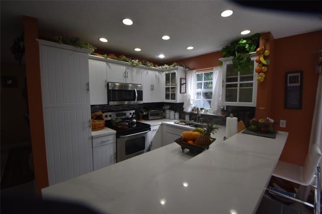 6572 Bayfront Drive, Margate, FL 33063