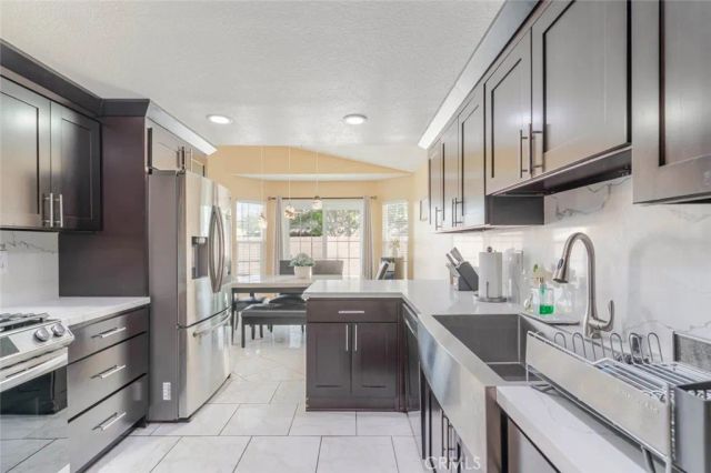 3243 E Avenue S3, Palmdale, CA 93550