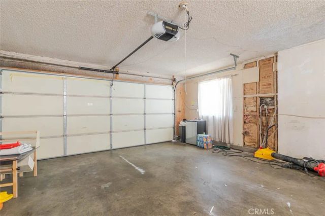 3243 E Avenue S3, Palmdale, CA 93550