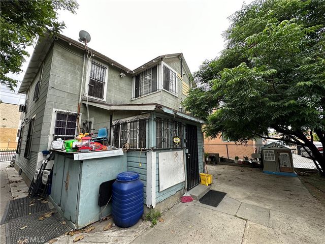 1737 E Gage, Los Angeles, CA 90001