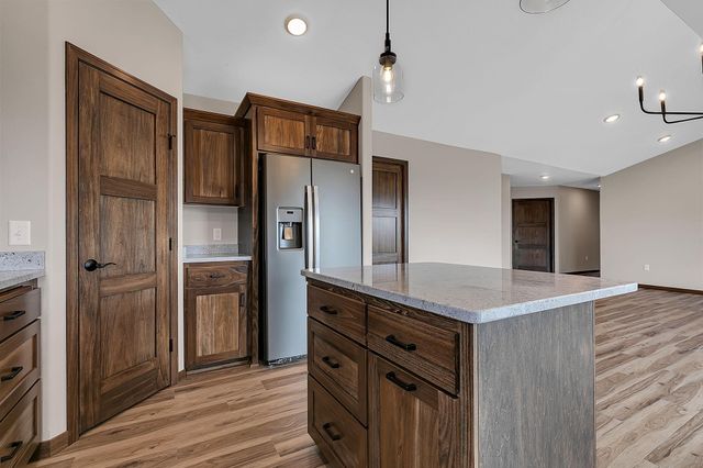2000 Sandstone Loop N, Sartell, MN 56377