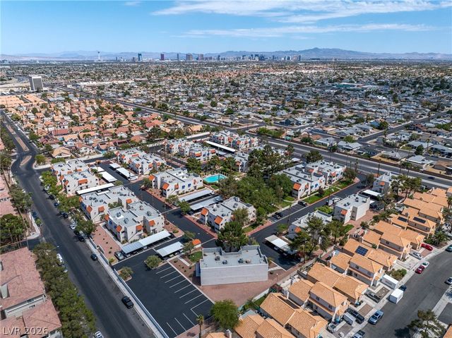 101 Luna Way 164, Las Vegas, NV 89145