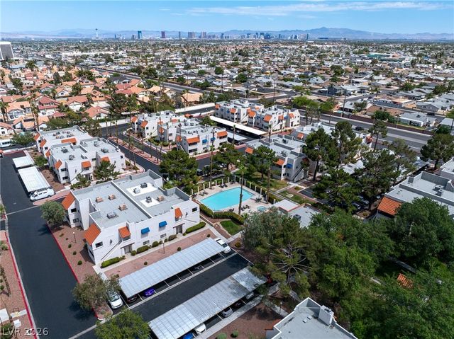 101 Luna Way 164, Las Vegas, NV 89145