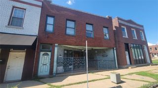 7617 Ivory Avenue, St Louis, MO 63111