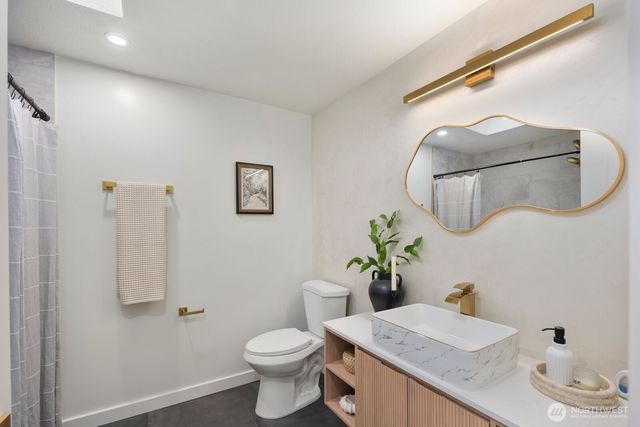 5512 Donnelly Drive SE, Olympia, WA 98501