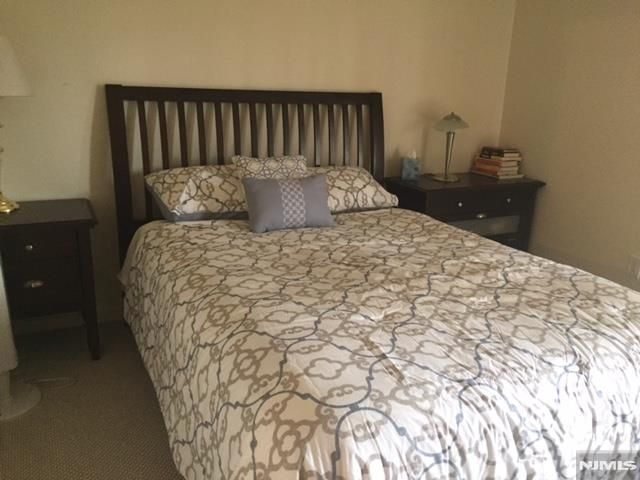 77 Liberty Street 33, Little Ferry, NJ 07643