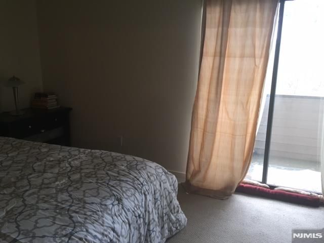 77 Liberty Street 33, Little Ferry, NJ 07643