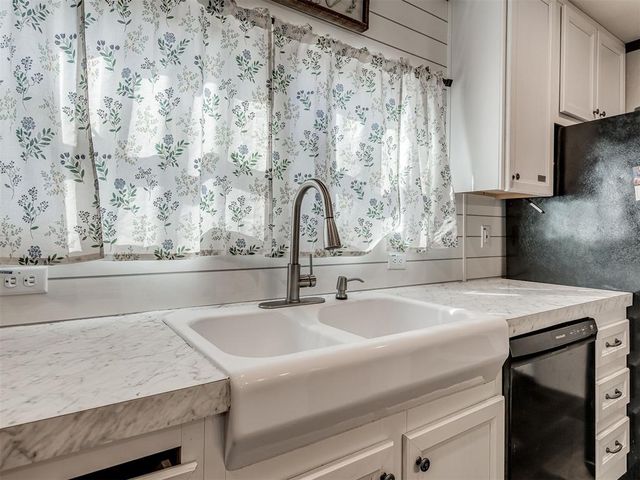 24047 MacArthur Avenue, Blanchard, OK 73010