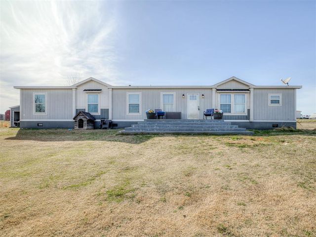 24047 MacArthur Avenue, Blanchard, OK 73010