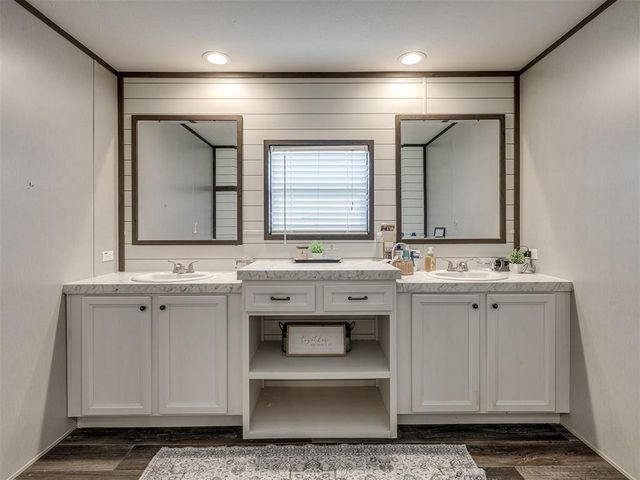 24047 MacArthur Avenue, Blanchard, OK 73010