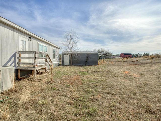24047 MacArthur Avenue, Blanchard, OK 73010