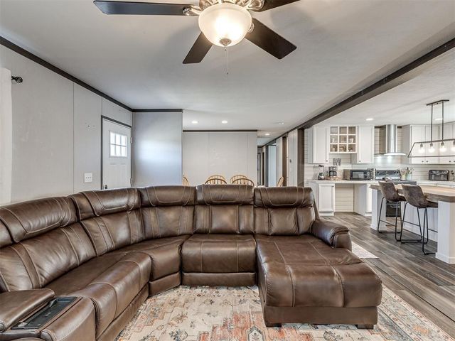 24047 MacArthur Avenue, Blanchard, OK 73010