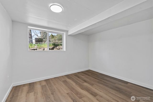 1023 SW Roxbury Street, Seattle, WA 98106