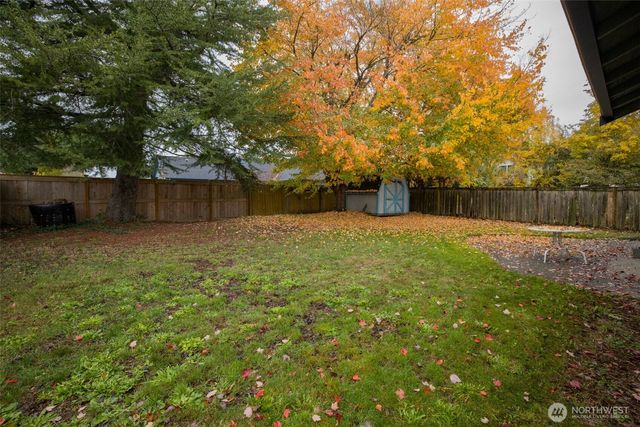 6026 57th Avenue SE, Lacey, WA 98513