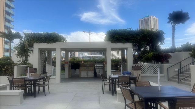 876 Curtis Street 2107, Honolulu, HI 96813
