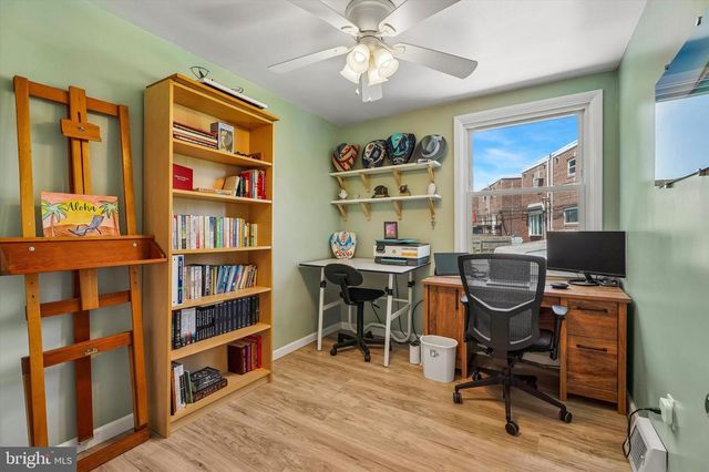 565 DOMINO LN, Philadelphia, PA 19128