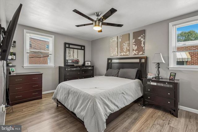 565 DOMINO LN, Philadelphia, PA 19128