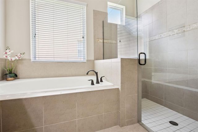 228 BAYOU BEND ROAD, Groveland, FL 34736