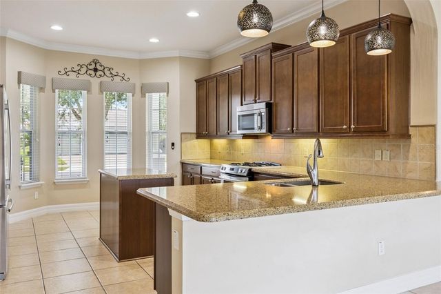228 BAYOU BEND ROAD, Groveland, FL 34736