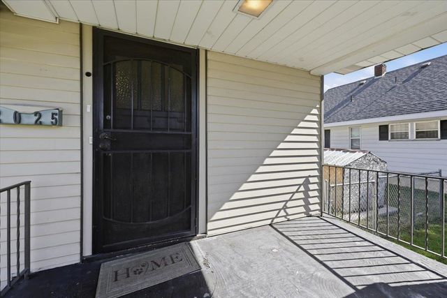 2025 E Glass Ave, Spokane, WA 99207