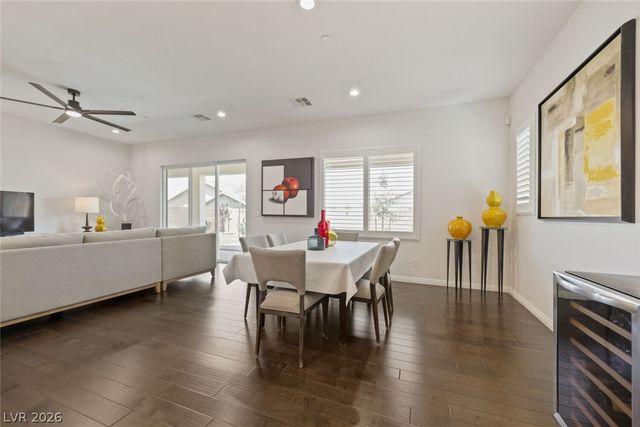 3084 Porte La Paz Avenue, Henderson, NV 89044