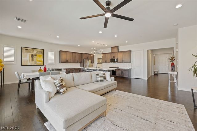 3084 Porte La Paz Avenue, Henderson, NV 89044