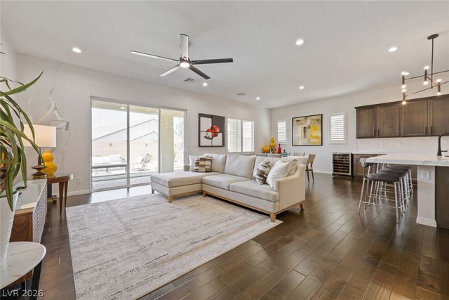 3084 Porte La Paz Avenue, Henderson, NV 89044