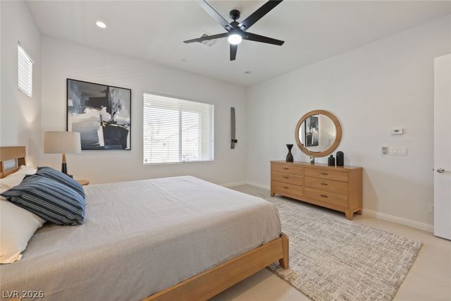 3084 Porte La Paz Avenue, Henderson, NV 89044