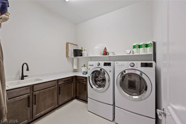 3084 Porte La Paz Avenue, Henderson, NV 89044