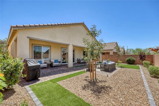 3084 Porte La Paz Avenue, Henderson, NV 89044