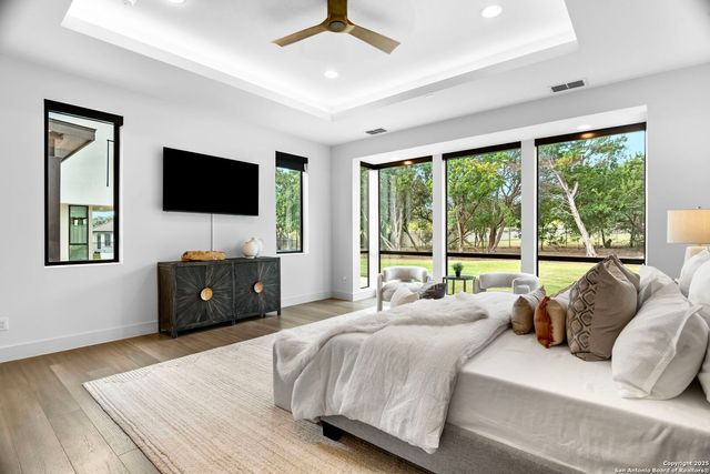 211 Wellesley Hill, Shavano Park, TX 78231