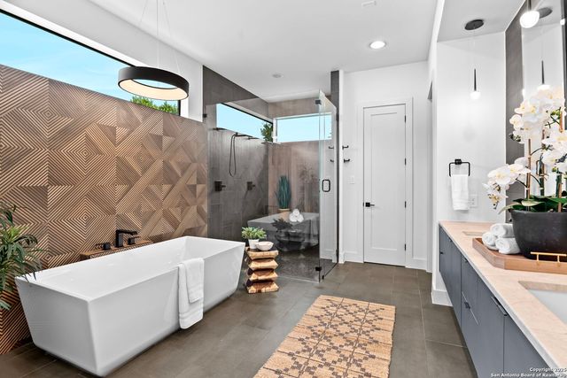 211 Wellesley Hill, Shavano Park, TX 78231