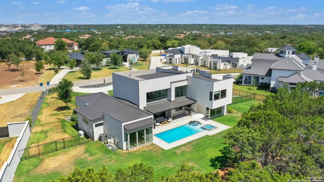 211 Wellesley Hill, Shavano Park, TX 78231