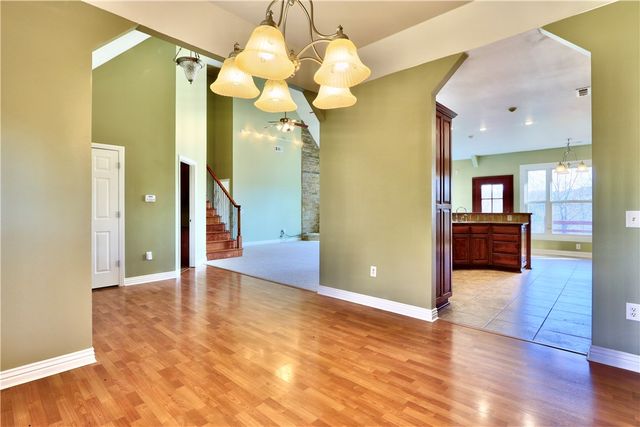 15076 Crawford Point Road, Rogers, AR 72756